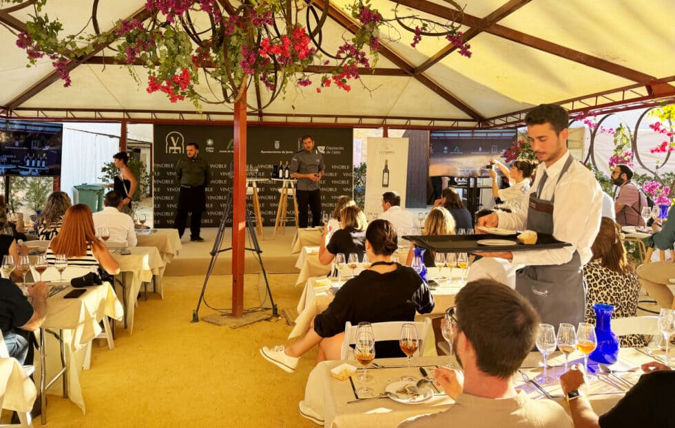 Charla-la-carbona-Sabores-del-Sur-vinoble (1) Charla-la-carbona-Sabores-del-Sur-vinoble (1)