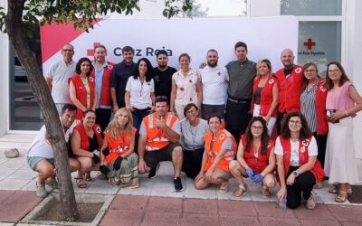 La gran cadena solidaria de Jerez: casi cien personas sin hogar comparten mesa
